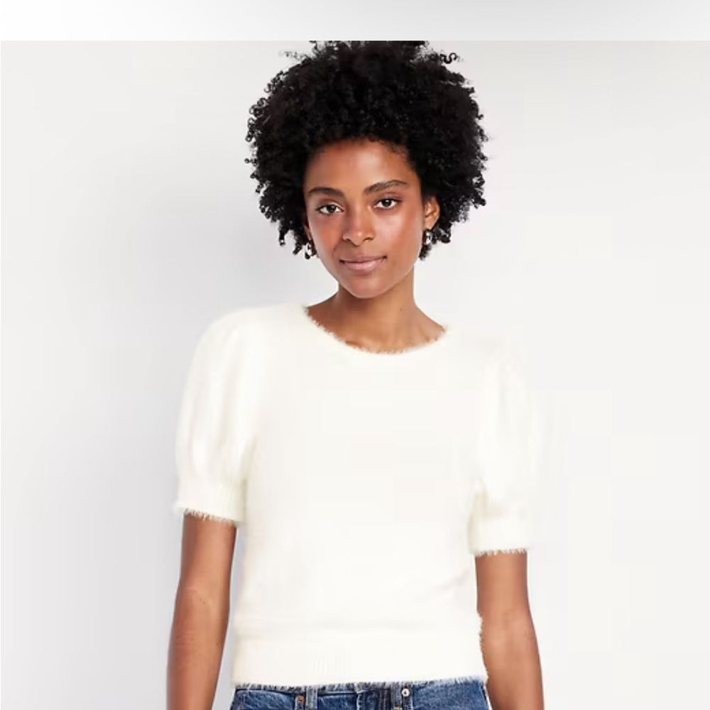 Black Short Puffed Sleeve Sweater - Picture 2 of 4